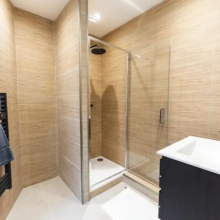 Διαμέρισμα Stylish Modern Near Gare De Lyon *