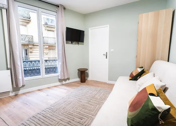 Stylish Modern Near Gare De Lyon Апартаменты Париж