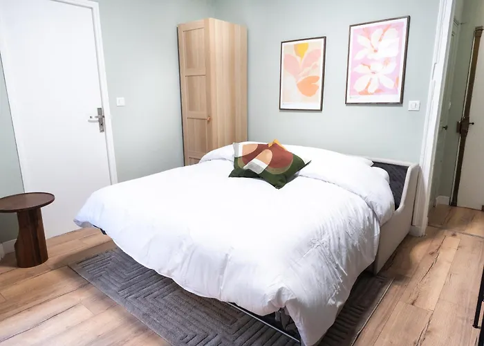 Stylish Modern Near Gare De Lyon Апартаменты