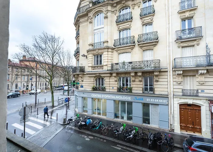 Апартаменты Stylish Modern Near Gare De Lyon