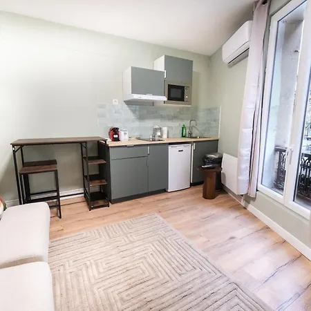 Stylish Modern Near Gare De Lyon 아파트